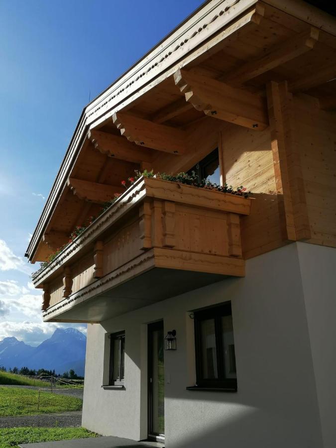 Studler Hofchalets Oberperfuss Exterior photo